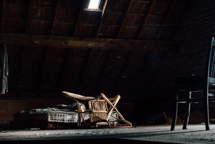 Wait Till You See The Weirdest Things People Found Hiding In Their New Homes!