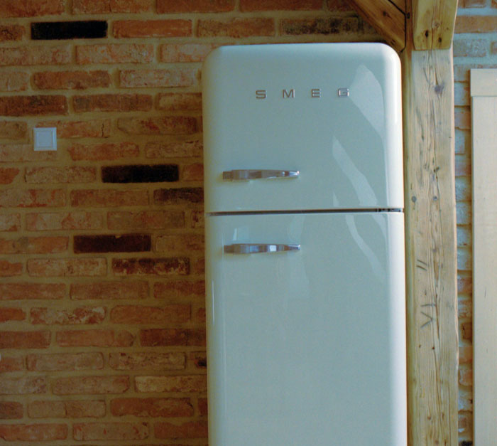 Wait Till You See The Weirdest Things People Found Hiding In Their New Homes!