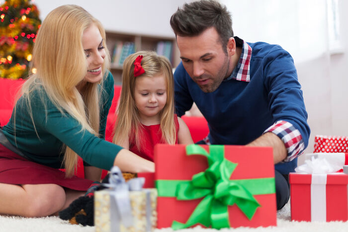 Oops! These 32 Family Secrets Got Found Out By Total Accident