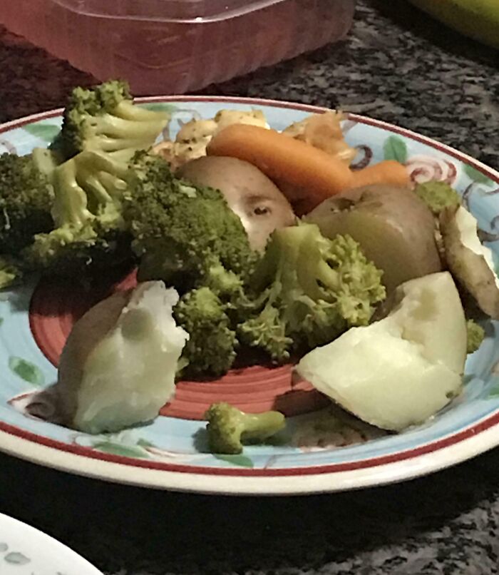 This Potato's Face is Creepy in the Best Way!