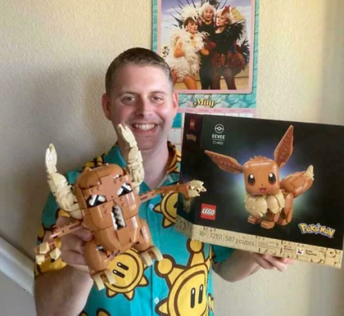 Bro Evolved the Wrong Eevee—Epic Fail
