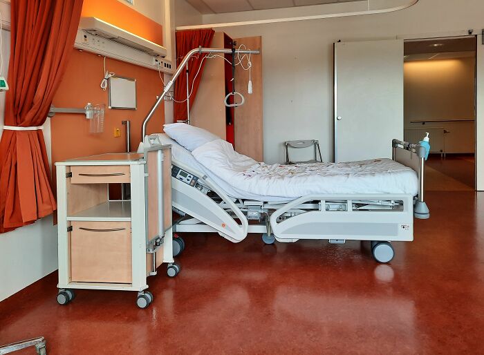 Wait, Nurses Spilled the Spookiest Hospital Stories Ever!