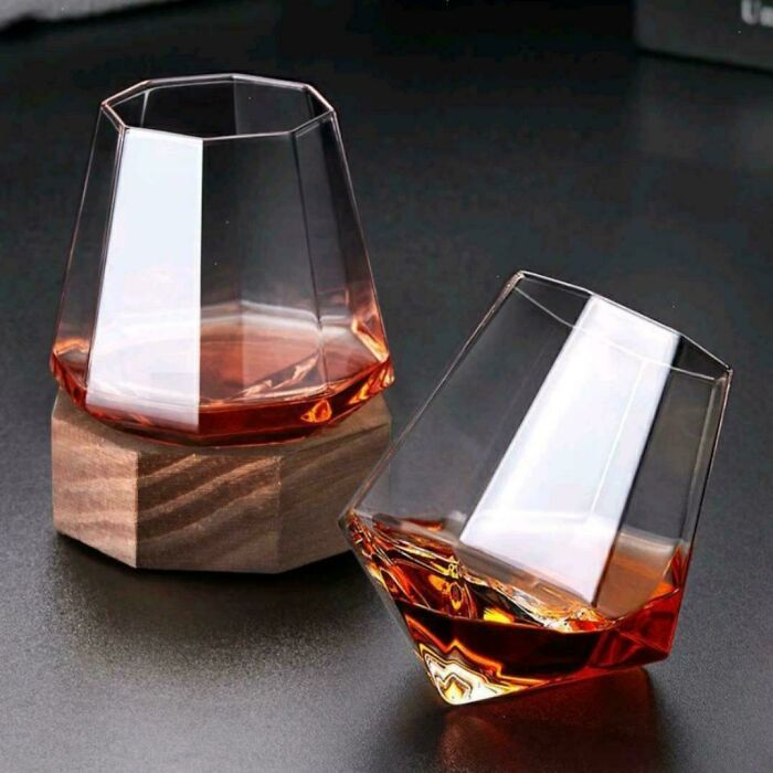 Whisky Glass That’s Too Cool To Use