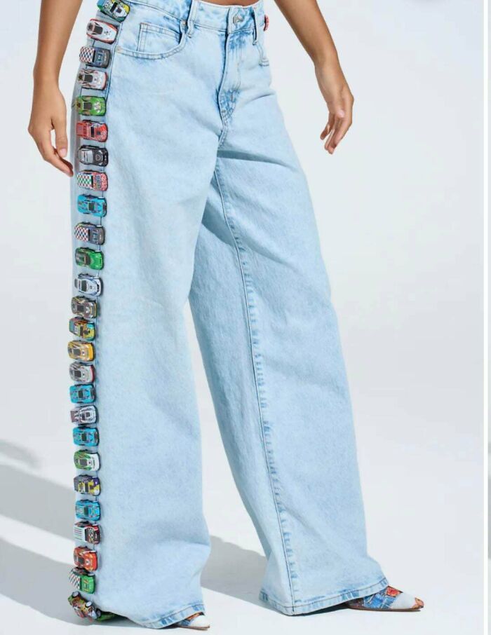 Wait, They Actually Made This? 83 ‘Awful Taste but Great Execution’ Pics That Had Us Scratching Our Heads