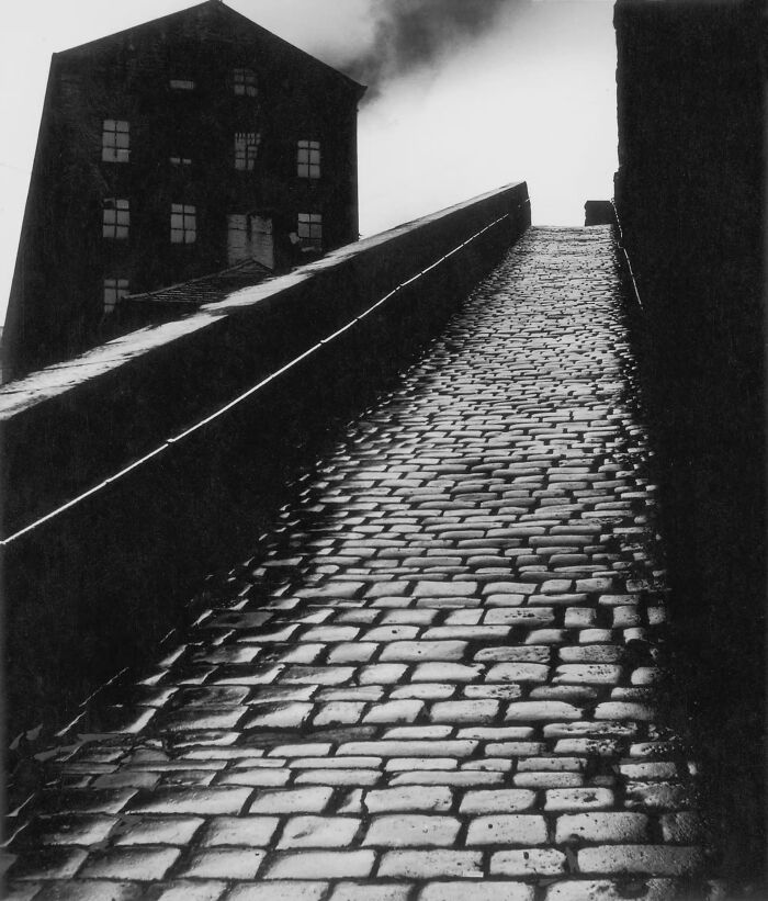 Bill Brandt - Halifax, England (1937)