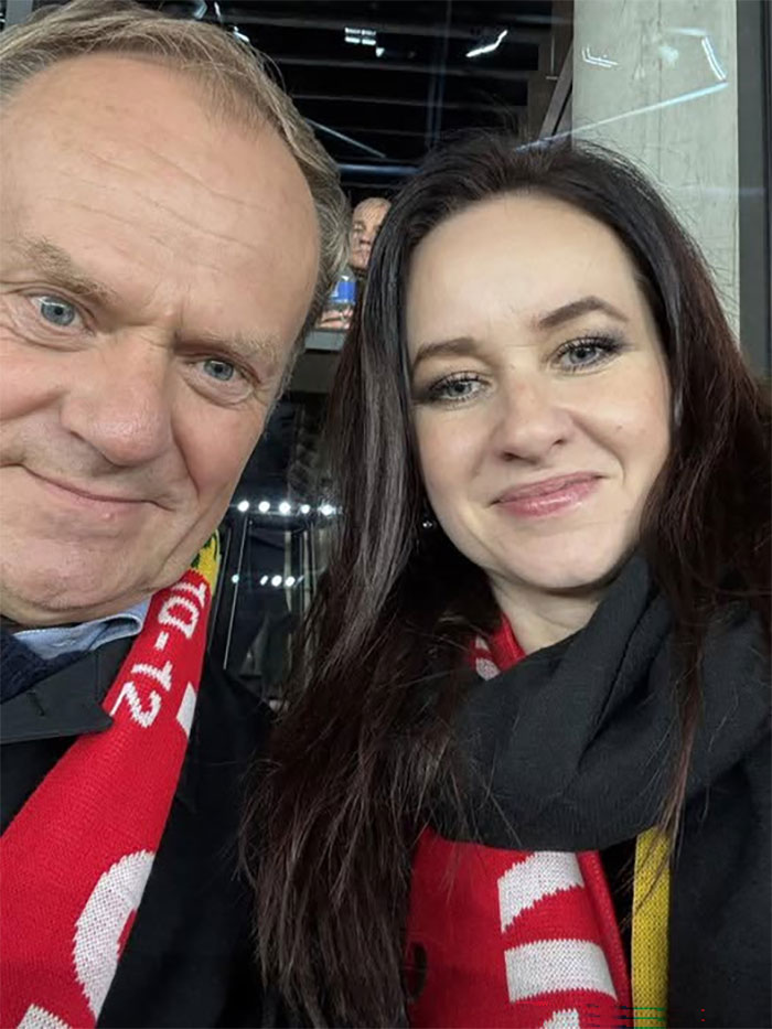 Polish and Lithuanian Prime Ministers Catch the Football Fever Together
