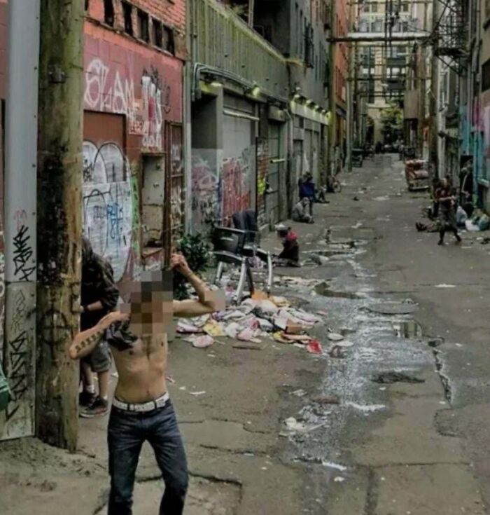 Wait... People Actually Live Here? 64 Wild Urban Nightmares You Won't Believe Exist