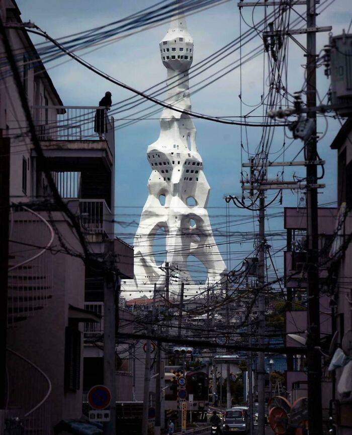 Wait... People Actually Live Here? 64 Wild Urban Nightmares You Won't Believe Exist