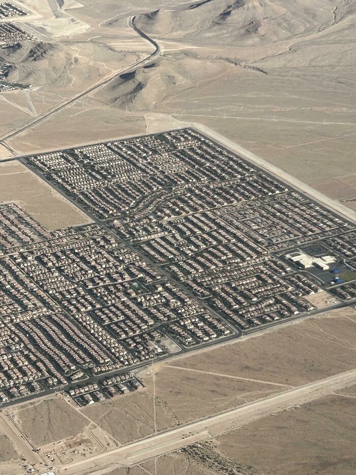 Wait... People Actually Live Here? 64 Wild Urban Nightmares You Won't Believe Exist