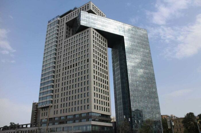 Wait... People Actually Live Here? 64 Wild Urban Nightmares You Won't Believe Exist