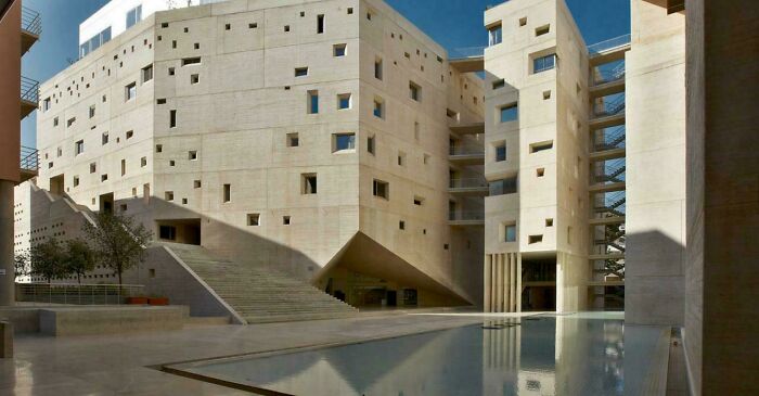 Wait... People Actually Live Here? 64 Wild Urban Nightmares You Won't Believe Exist