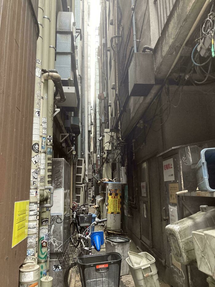 Wait... People Actually Live Here? 64 Wild Urban Nightmares You Won't Believe Exist
