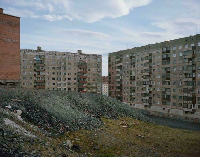 Wait... People Actually Live Here? 64 Wild Urban Nightmares You Won't Believe Exist