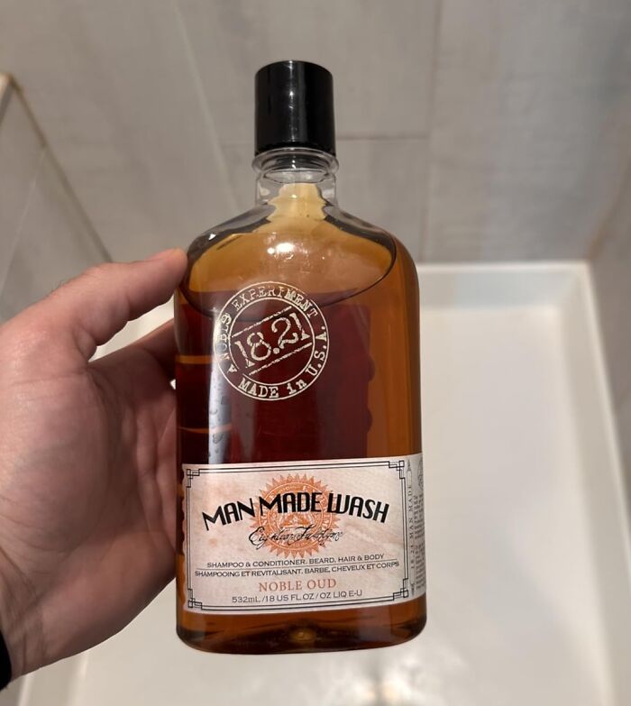 Smell Like A Fancy Hotel Without Dropping A Fortune — This Body Wash Does The Trick In One Bottle