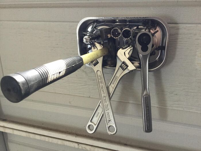 This Magnetic Nut And Bolt Tray Is Like A Super Sticky Home For All Those Lost Screws