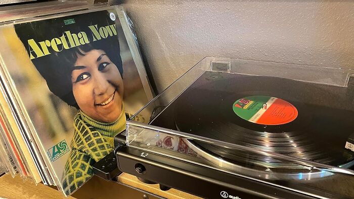 This Bluetooth Turntable Makes Rediscovering Old Records Feel Like A Saturday Date