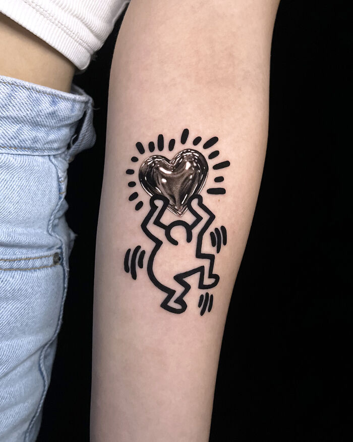 Pop Art Gets a Chrome Glow Up