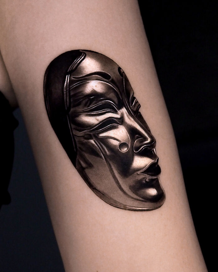 Chrome Venetian Mask - Mysterious & Shiny