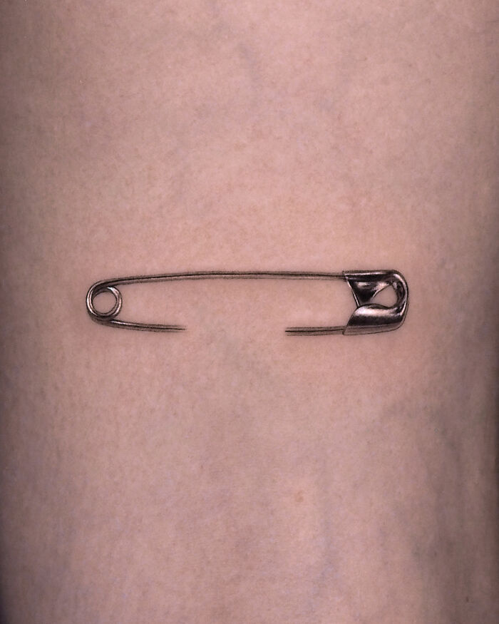 30 Chrome Tattoos That Look Like They’re From The Future (Seriously, Mind-Blowing!)