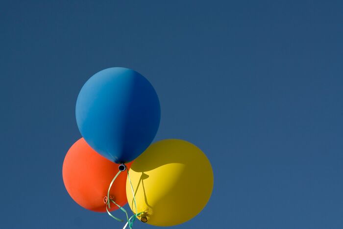 People Spilled Their Wildest 'Next 10 Years' Predictions and Yep, It’s A Rollercoaster