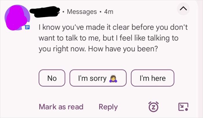 Awkward Tinder Date: Just When I Thought He Finally Stopped Texting...