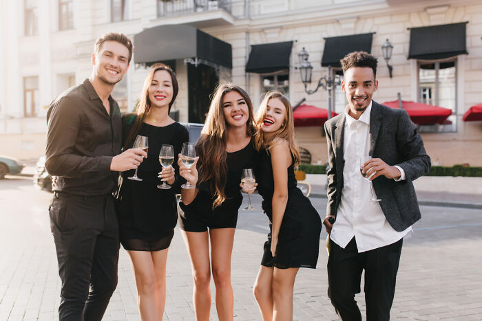 Wait, People Actually Found Out These Wild Things About Their 'Friends'?