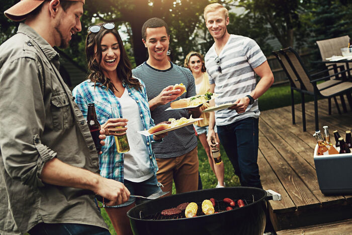 Wait, People Actually Found Out These Wild Things About Their 'Friends'?