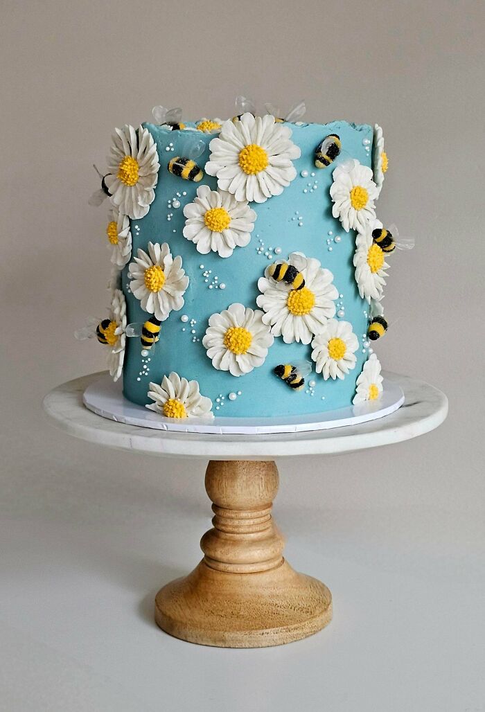 We Found 109 Bakers Who Took Dessert Decorating Way Too Seriously (And We’re Here For It)