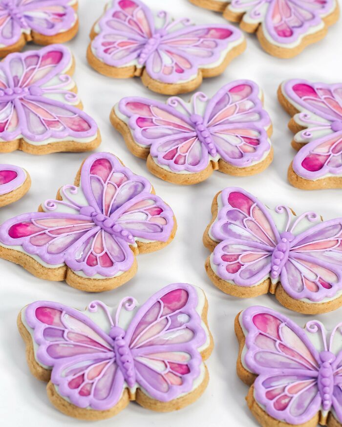 We Found 109 Bakers Who Took Dessert Decorating Way Too Seriously (And We’re Here For It)