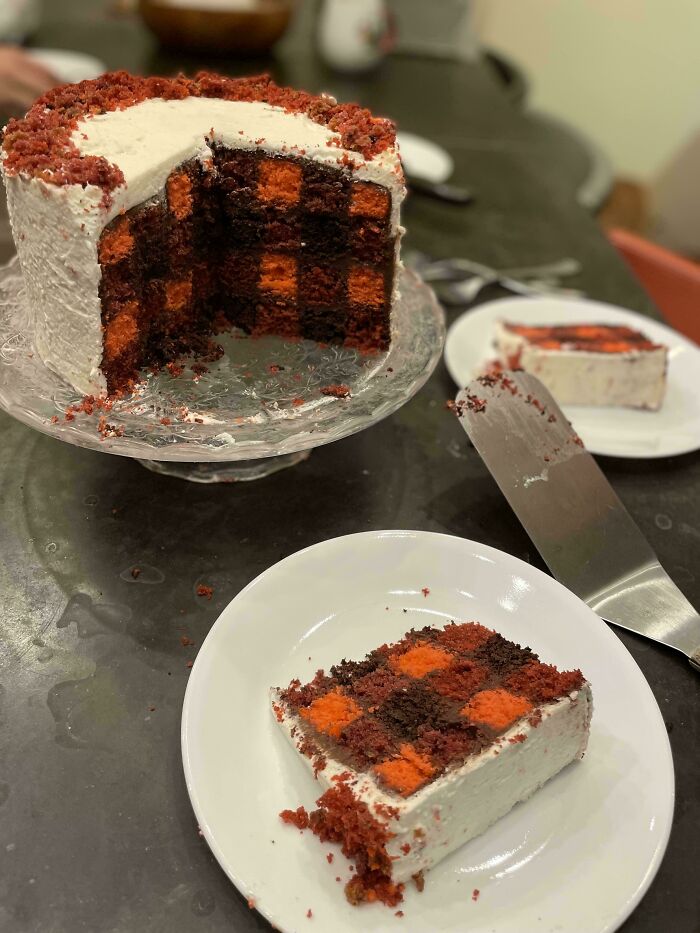 We Found 109 Bakers Who Took Dessert Decorating Way Too Seriously (And We’re Here For It)