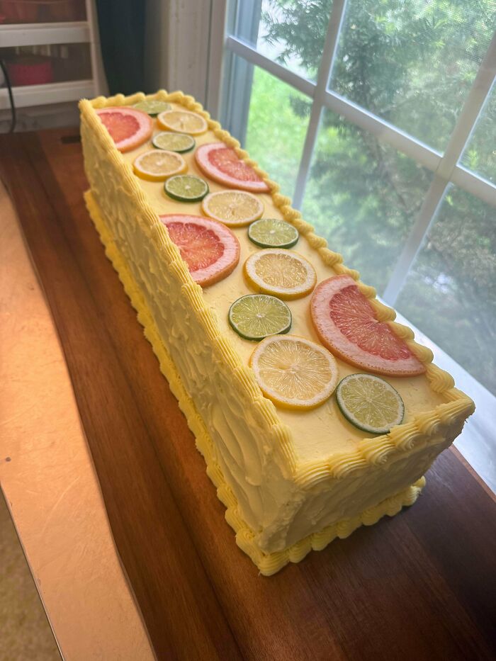 We Found 109 Bakers Who Took Dessert Decorating Way Too Seriously (And We’re Here For It)