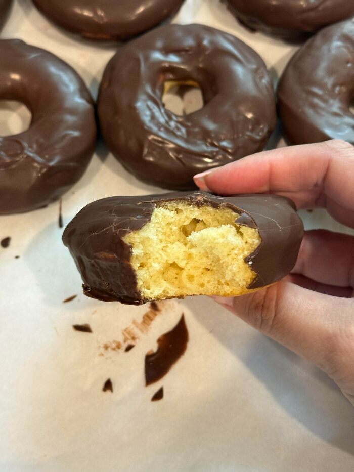 We Found 109 Bakers Who Took Dessert Decorating Way Too Seriously (And We’re Here For It)