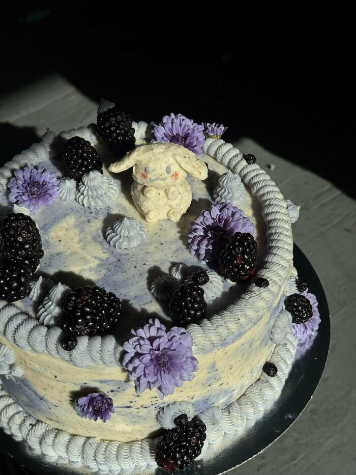 We Found 109 Bakers Who Took Dessert Decorating Way Too Seriously (And We’re Here For It)