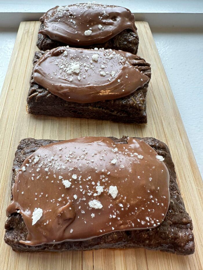 We Found 109 Bakers Who Took Dessert Decorating Way Too Seriously (And We’re Here For It)