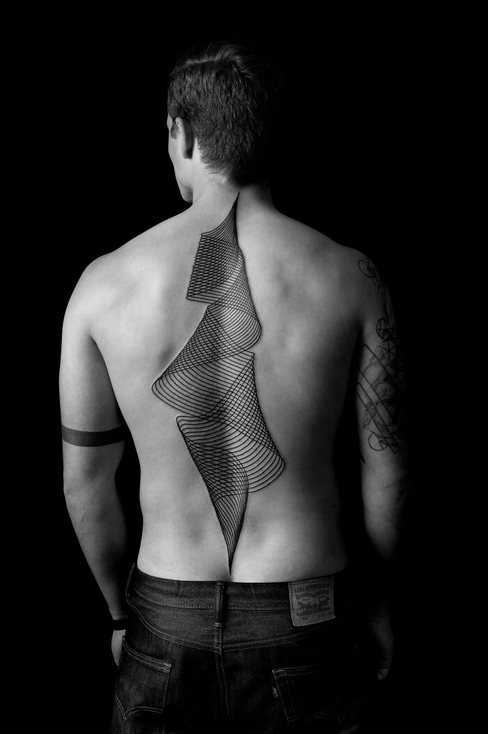 Wait, These Tattoos Are Just Lines? But They're Actually Mind-Blowing!