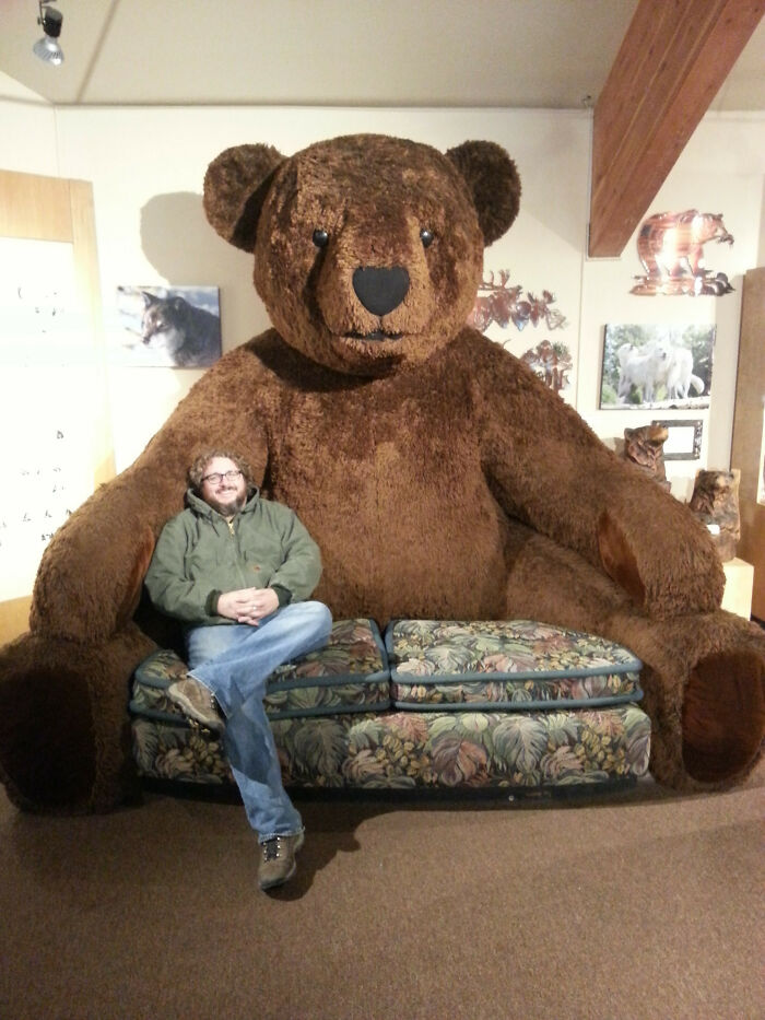 Found a Couch That’s Just Plain Weird
