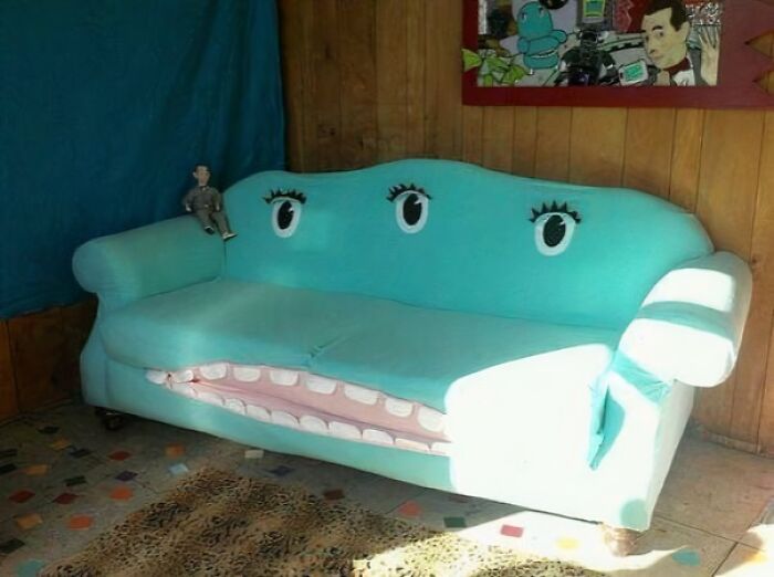 Blursed Sofa – Can’t Decide if It’s Boo or Bless