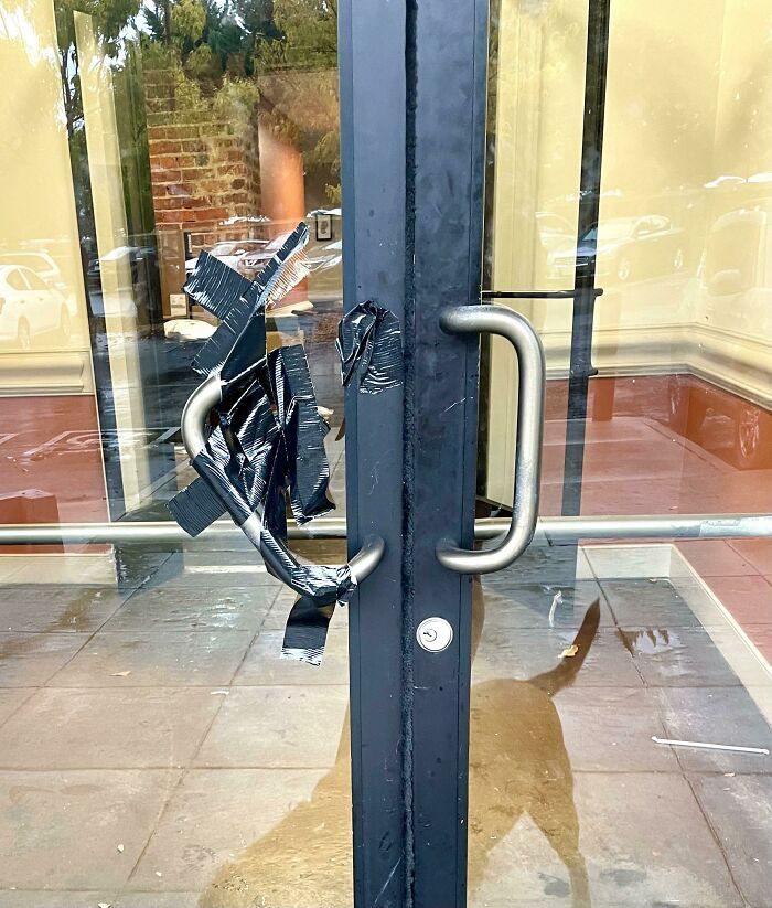 Wait, They Actually Tried?! 50 Hilarious “Attempt Was Made” Fails
