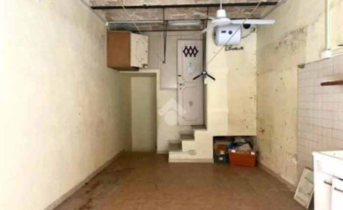 These Real Estate Fails Are So Weird, You'll Wonder If They're Real
