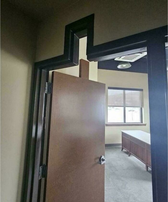 These Real Estate Fails Are So Weird, You'll Wonder If They're Real