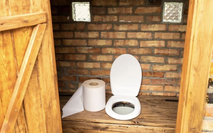 These Real Estate Fails Are So Weird, You'll Wonder If They're Real