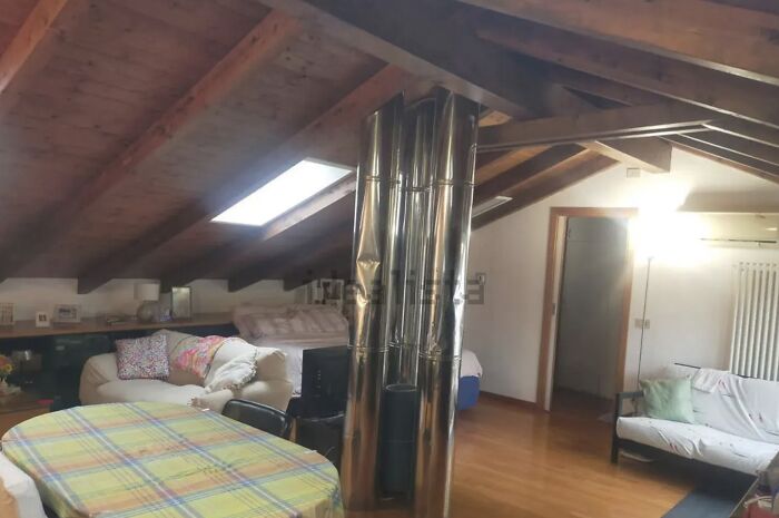 These Real Estate Fails Are So Weird, You'll Wonder If They're Real