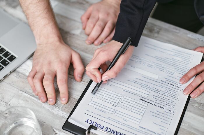 47 Job Secrets That Will Blow Your Mind (And Gross You Out!)