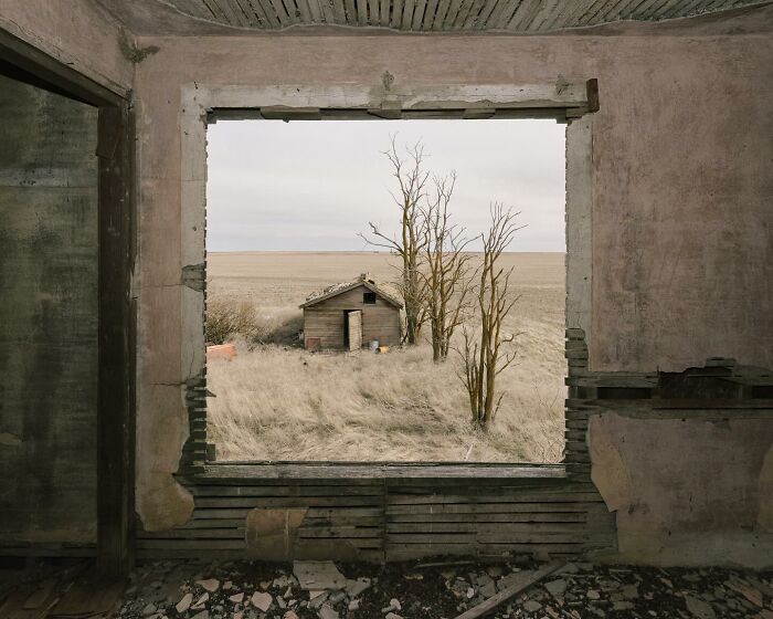 Let's Wander Through 55 Spooky Abandoned Spots in America!