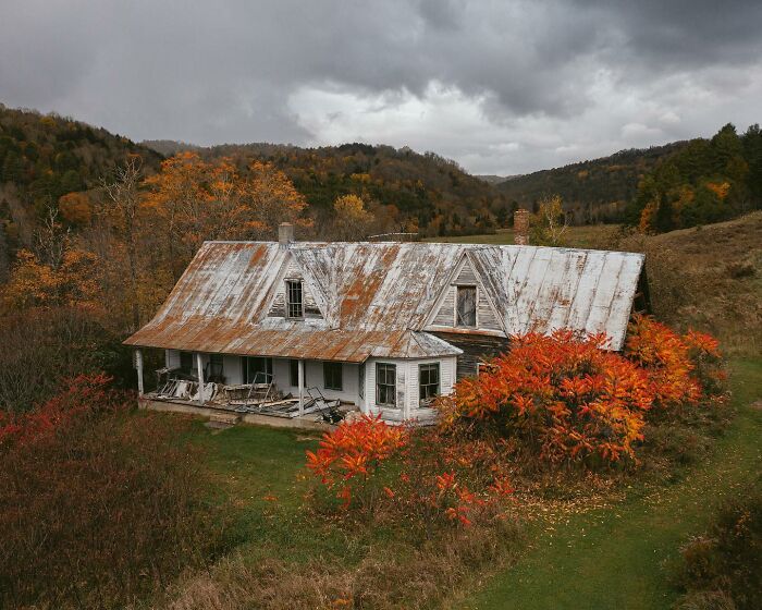 Let's Wander Through 55 Spooky Abandoned Spots in America!