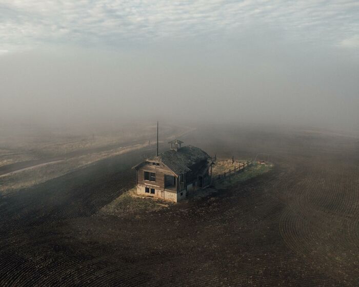 Let's Wander Through 55 Spooky Abandoned Spots in America!