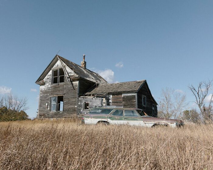 Let's Wander Through 55 Spooky Abandoned Spots in America!