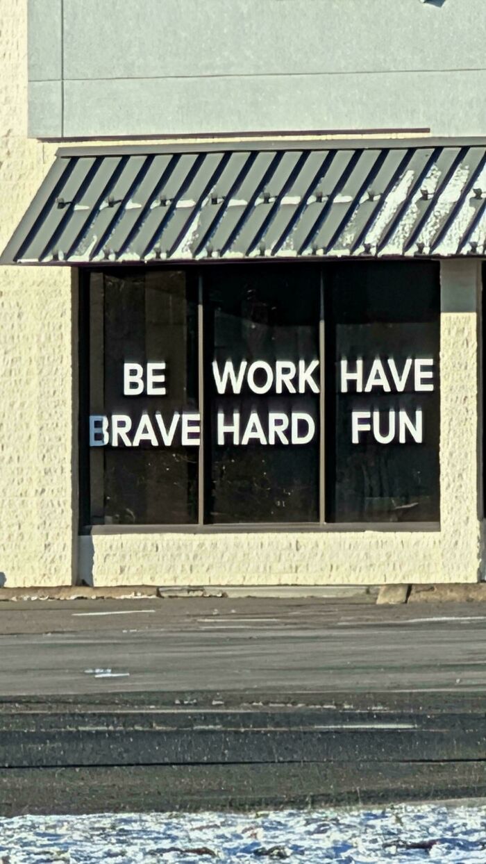 Signs Gone Wild: 66 Hilariously Confusing Messages You’ve Gotta See