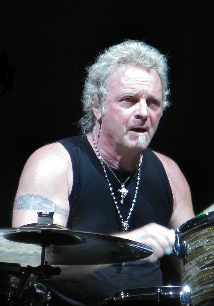 Joey Kramer: Aerosmith’s Drum Dynamo, 76