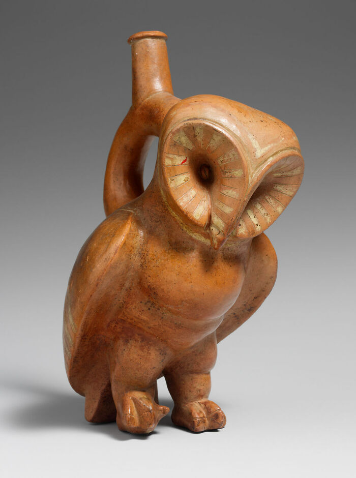 Owl Stirrup Spout Bottle – A Ceramic Party From 2nd-3rd Century Peru